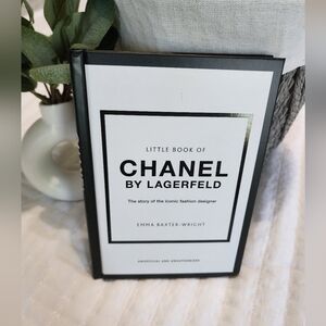 Chanel Book Story of Iconic Fashion Designer Emma Baxter-Wright NEW